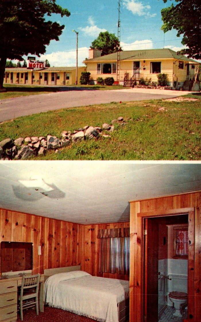 Town & Country Motel (Town and Country Motel) - Vintage Postcard (newer photo)